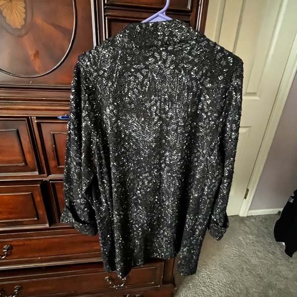 3 button black over sweater by JM Collection size 1X - Picture 2 of 3